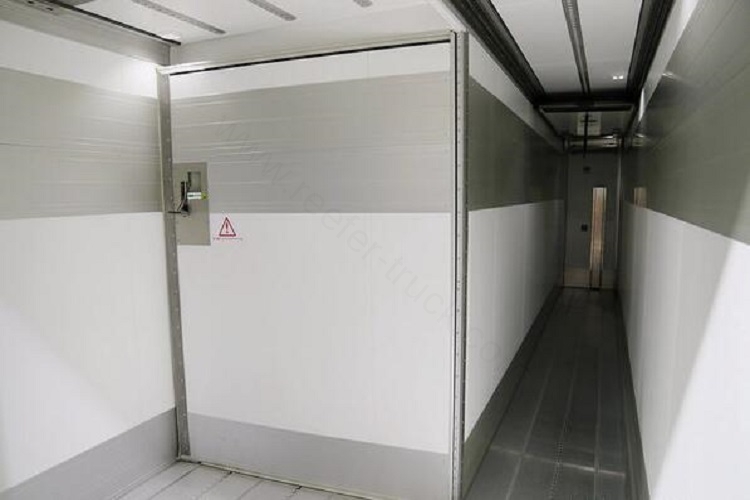 camion frigo con cassone multizona