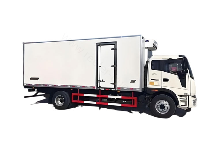 light weight refrigerated truck body (right)